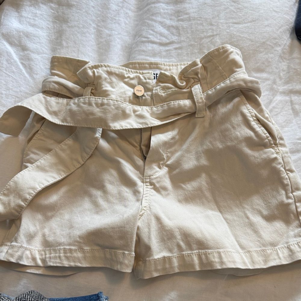 PAIGE Women's Cream Cargo Shorts with Belt